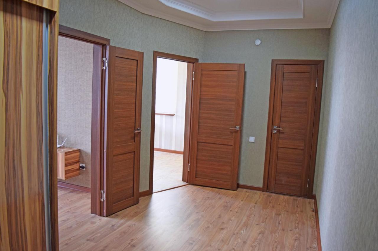 Sunny Apartment With Mountain View ビシュケク エクステリア 写真